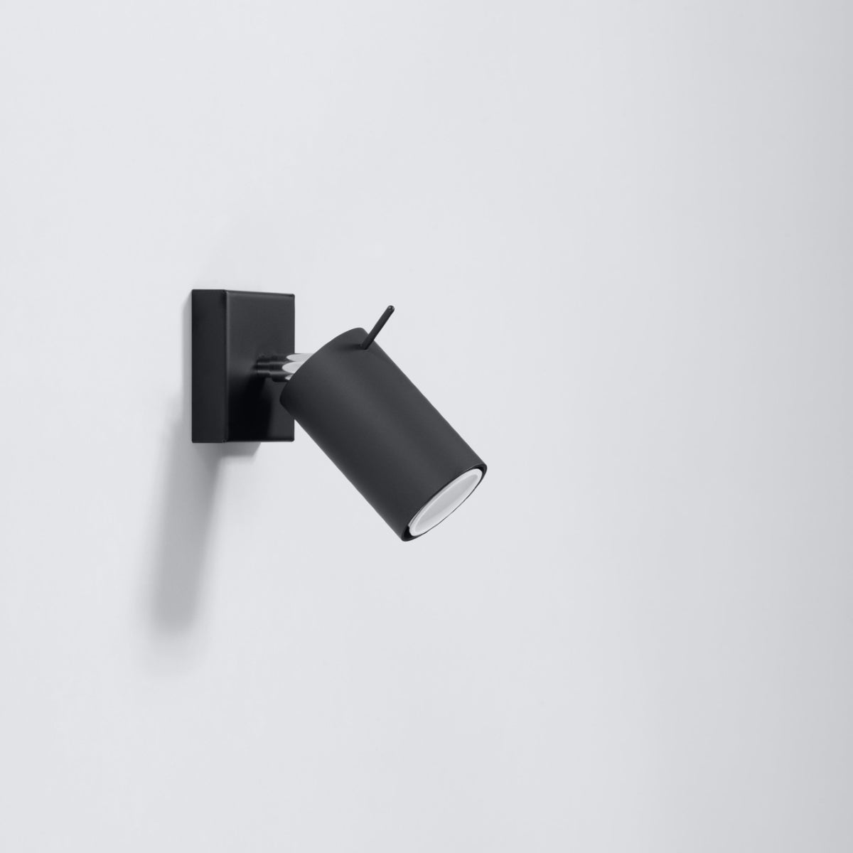 RING Black Minimalist Wall Lamp with Adjustable Light Direction for Modern Interiors